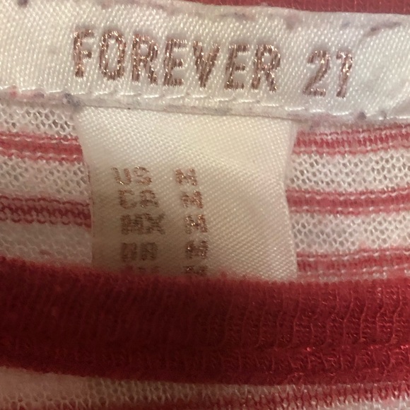 Red & White Stripe Women’s Tops Size Large - Picture 2 of 5